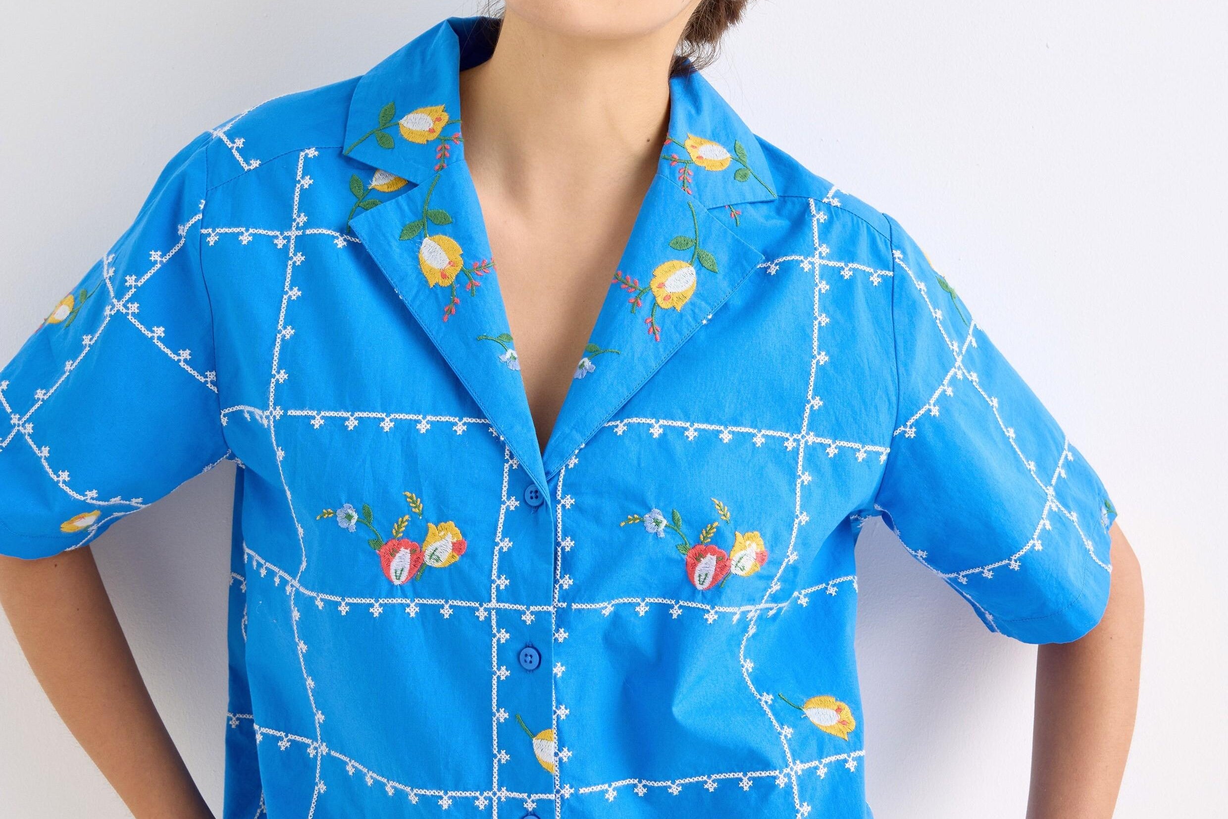 Oliver Bonas Blue Embroidered Short Sleeve Shirt UK 14