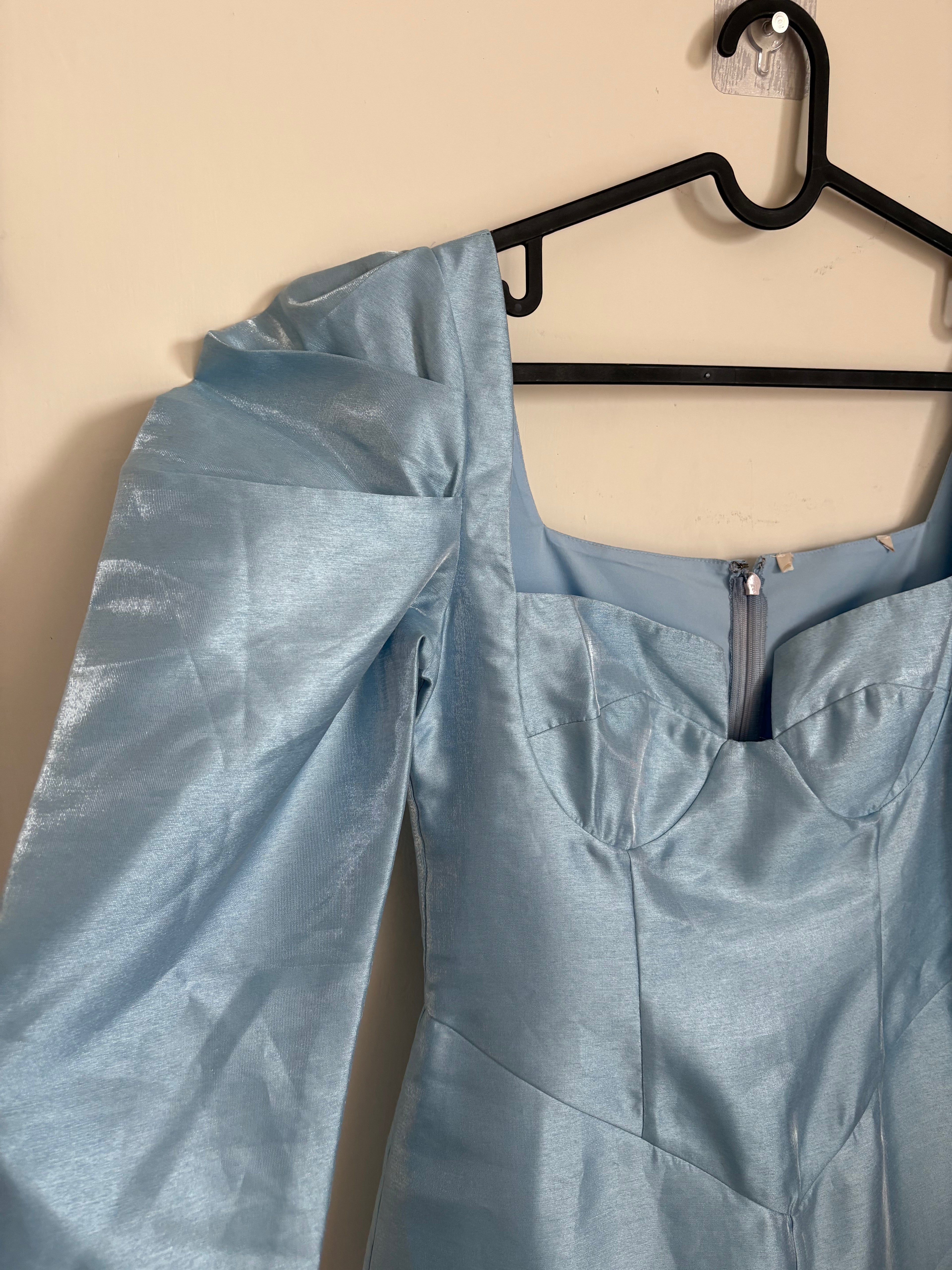 Blue organza fitted dress M