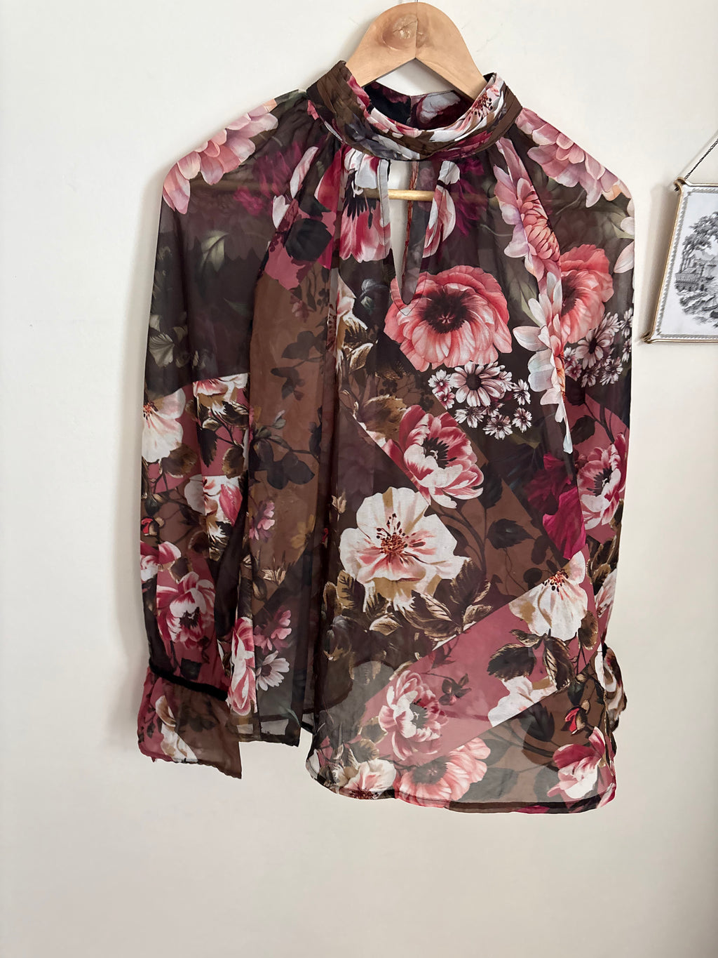 LIPSY FLORAL TOP UK 8