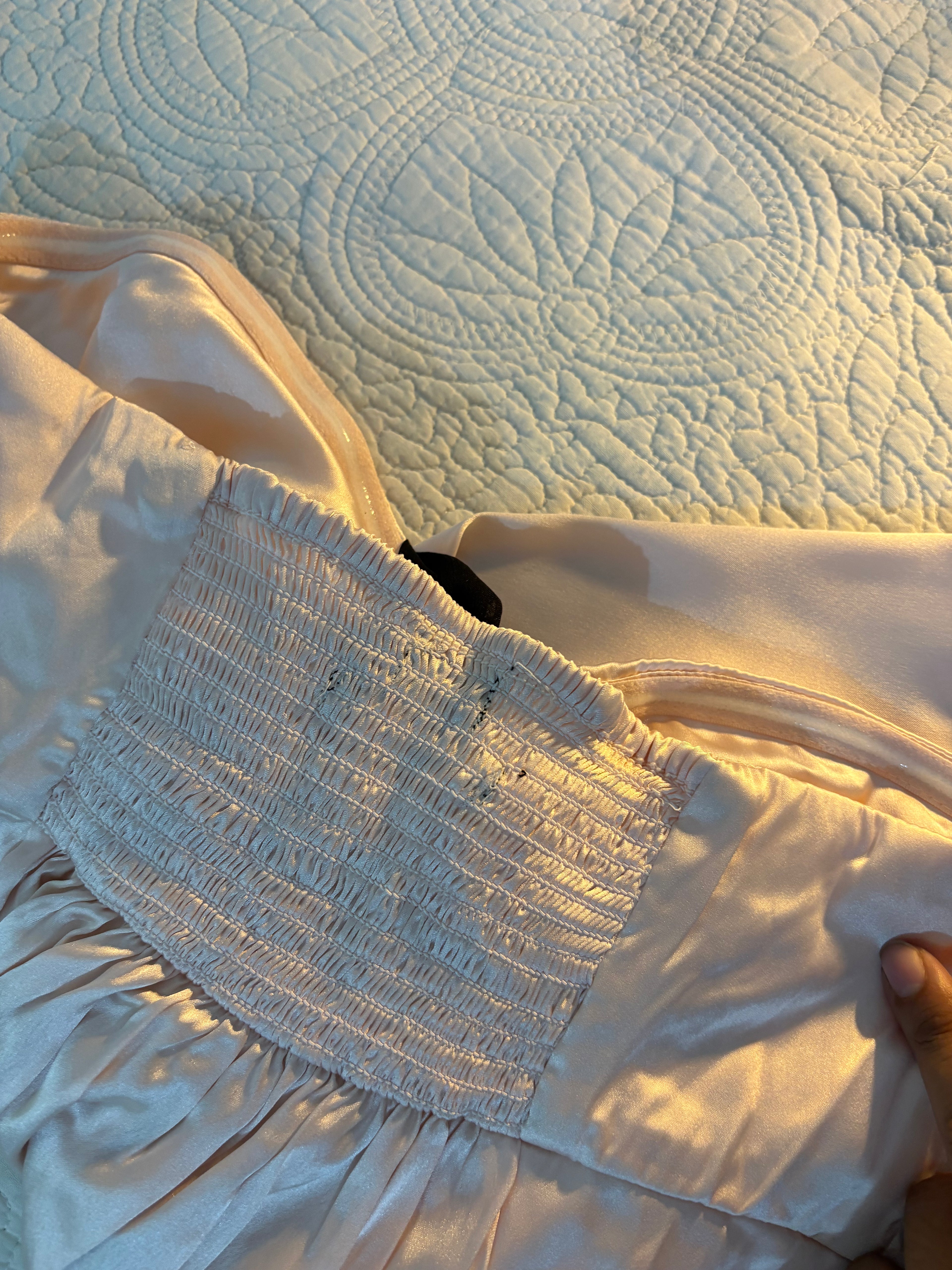 Ecote satin top M