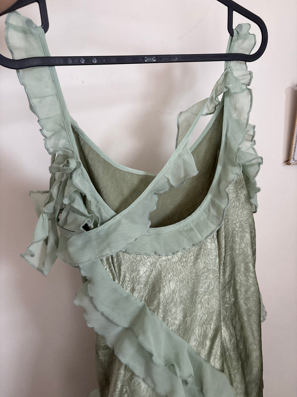 DM LIGHT GREEN RUFFLE SAMPLE DRESS  UK 10