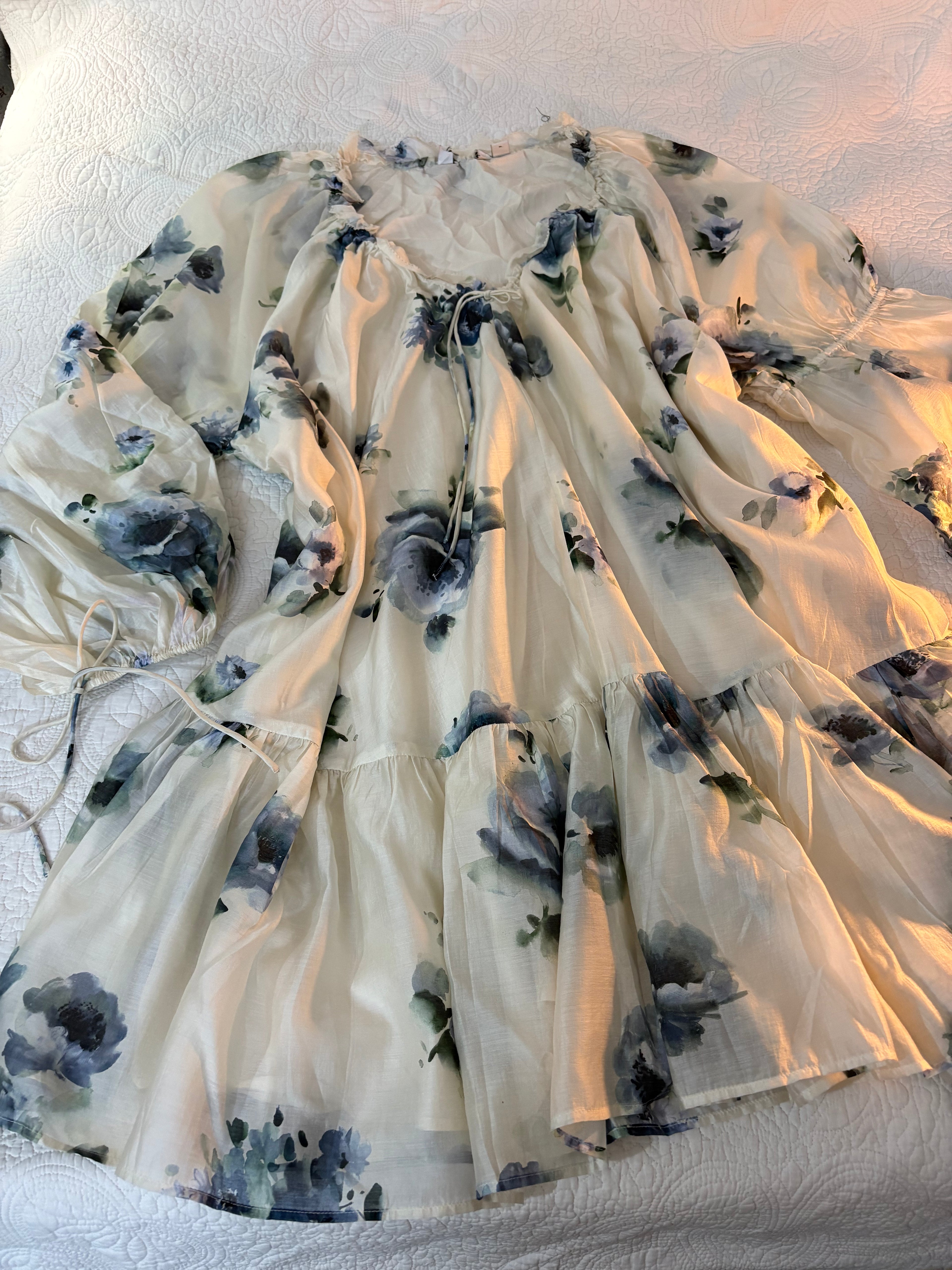 Love stitch dress L/XL