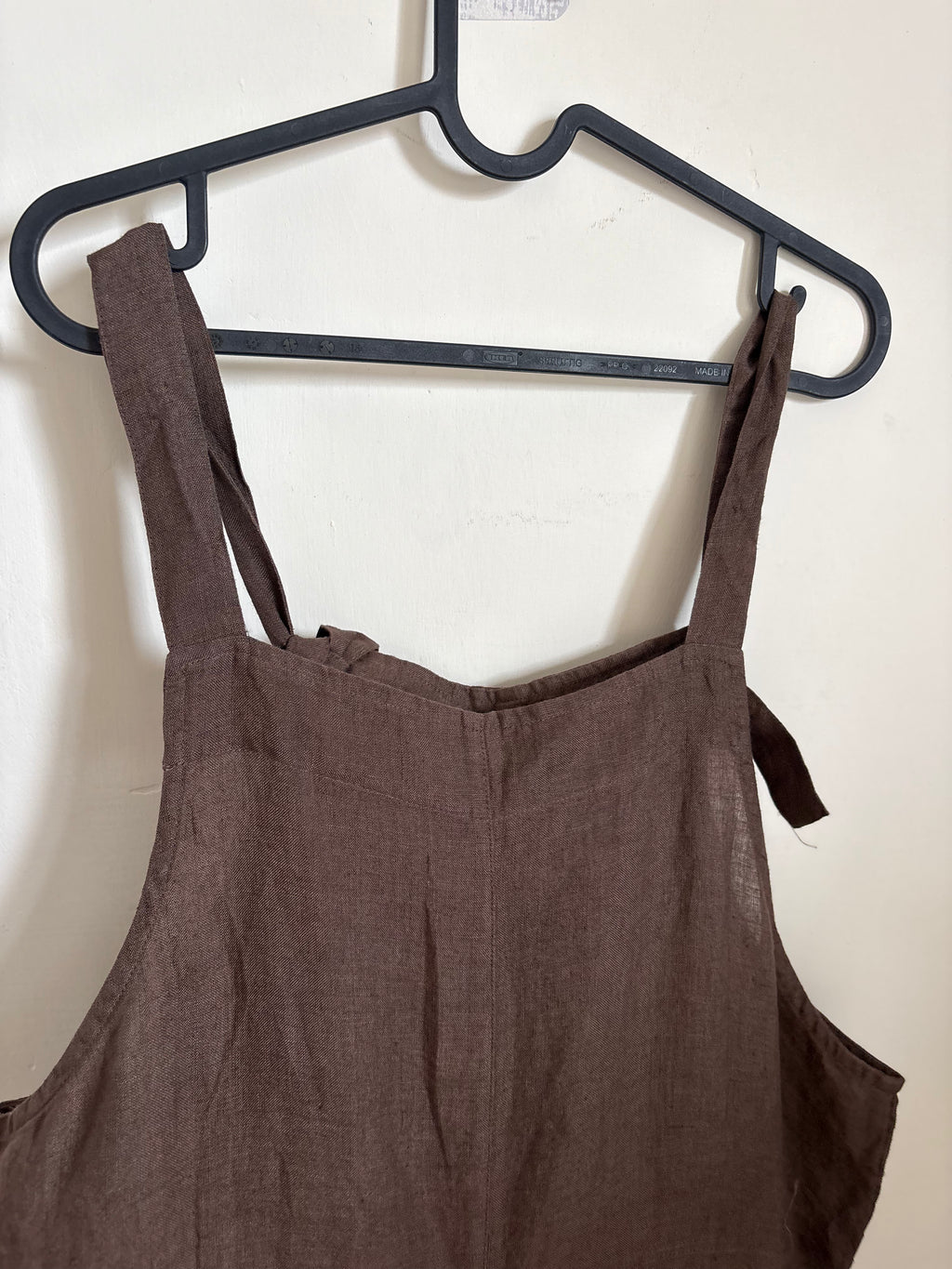 LINEN BROWN TIE JUMPSUIT M/L