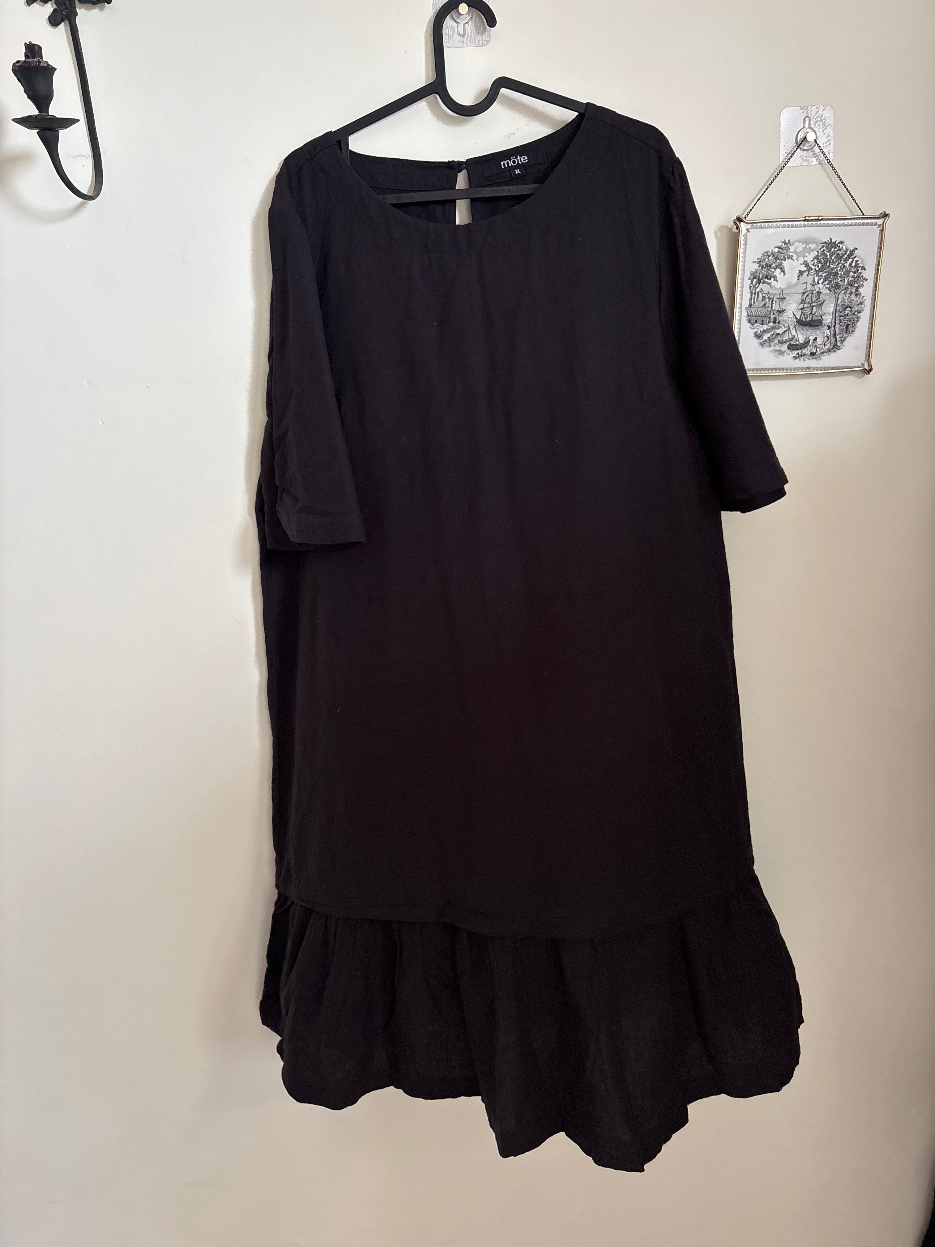 MÖTE LINEN DRESS L/XL