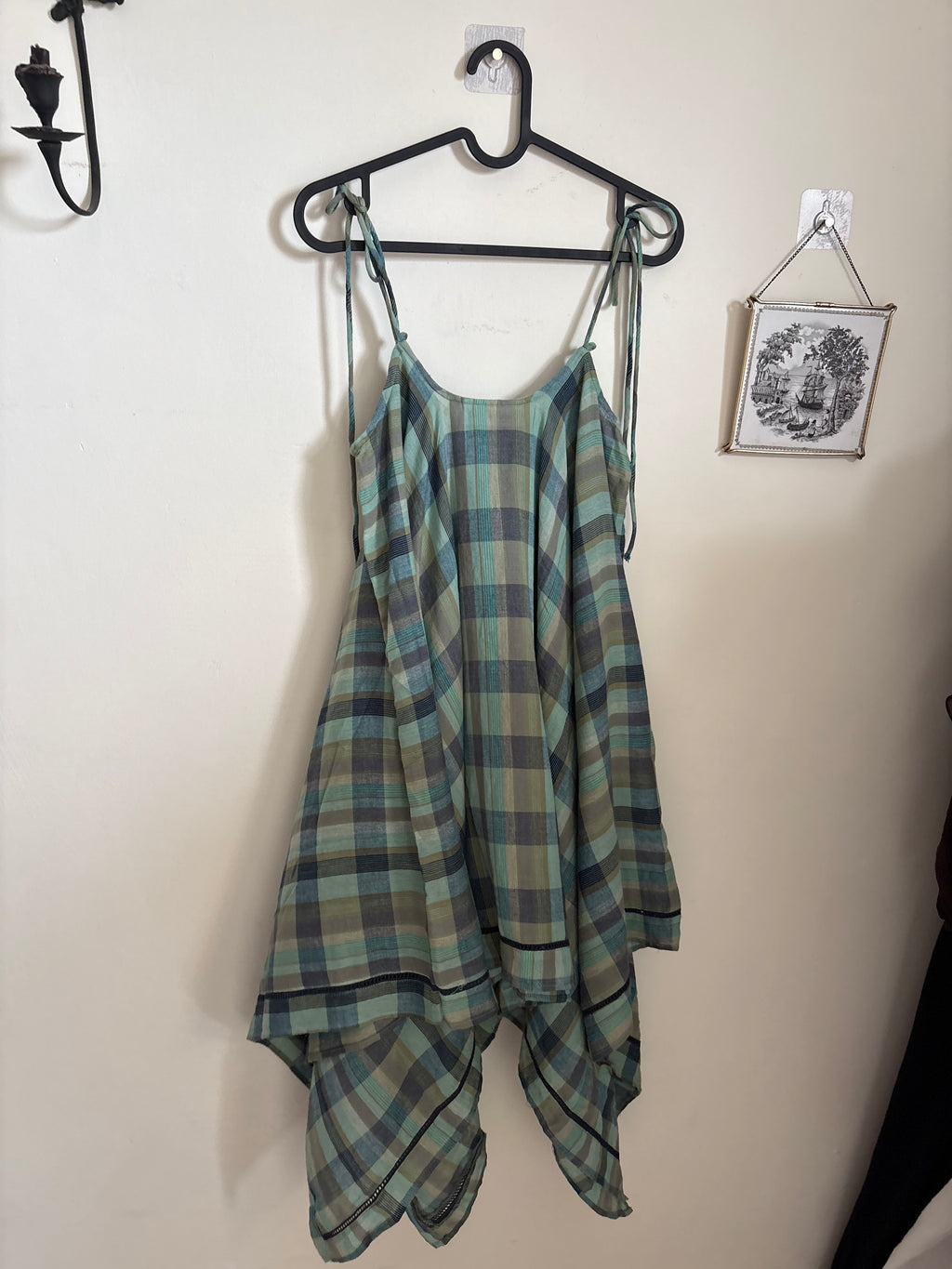 MUSE ASSEMBLY Olivia hankerchief hem check midi dress S