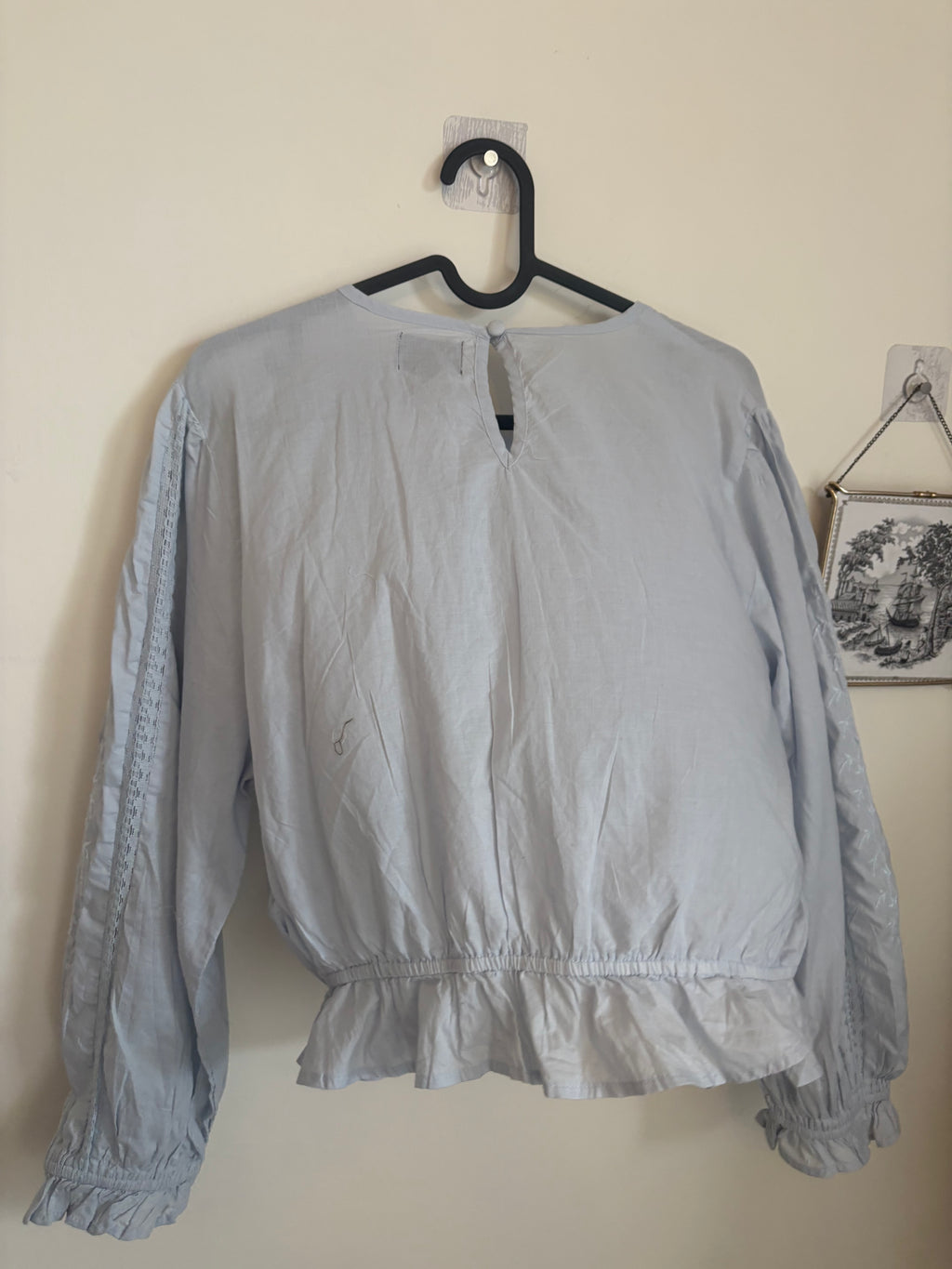 C&A EMBROIDERED BLUE TOP M