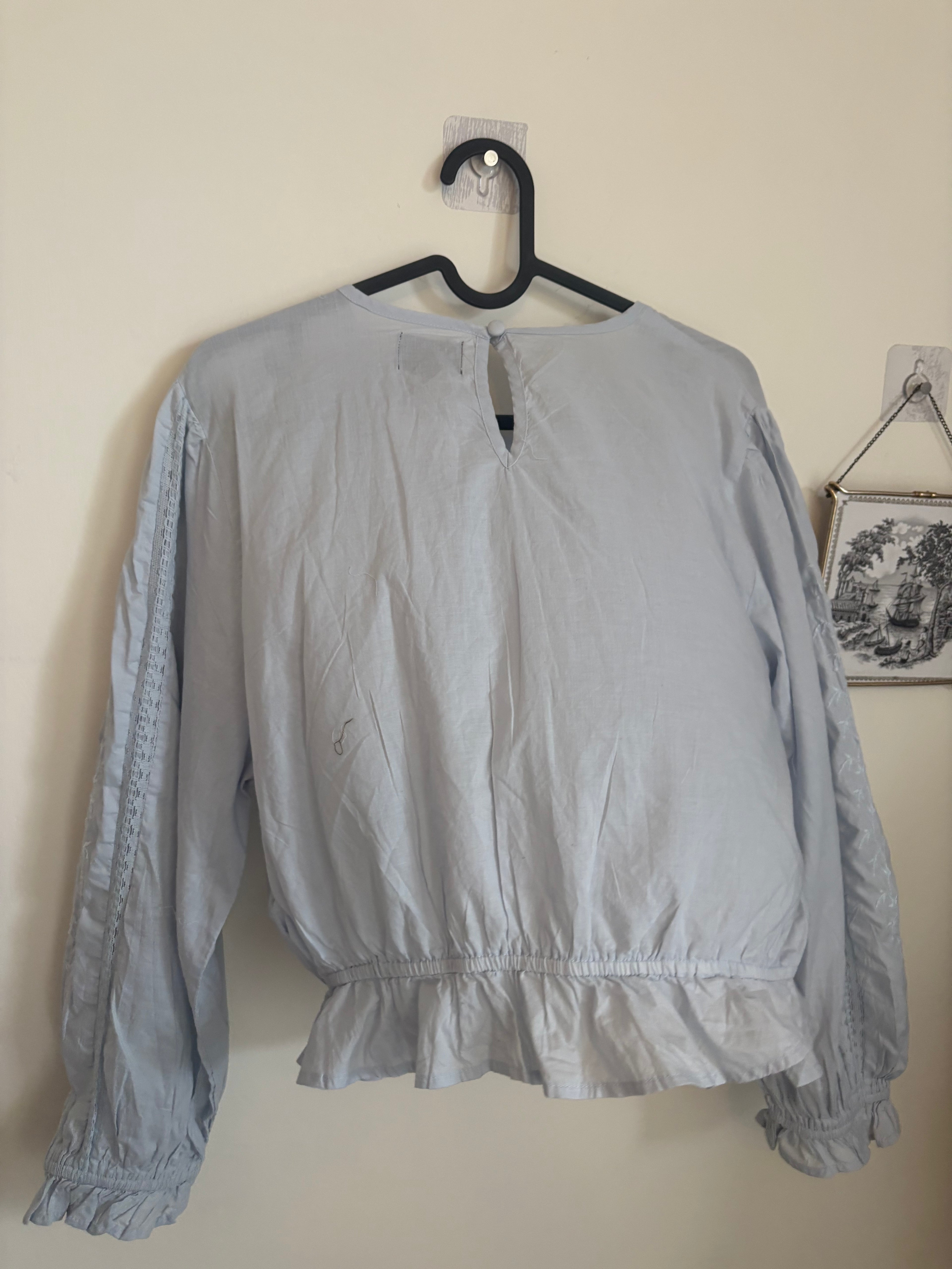 C&A EMBROIDERED BLUE TOP M