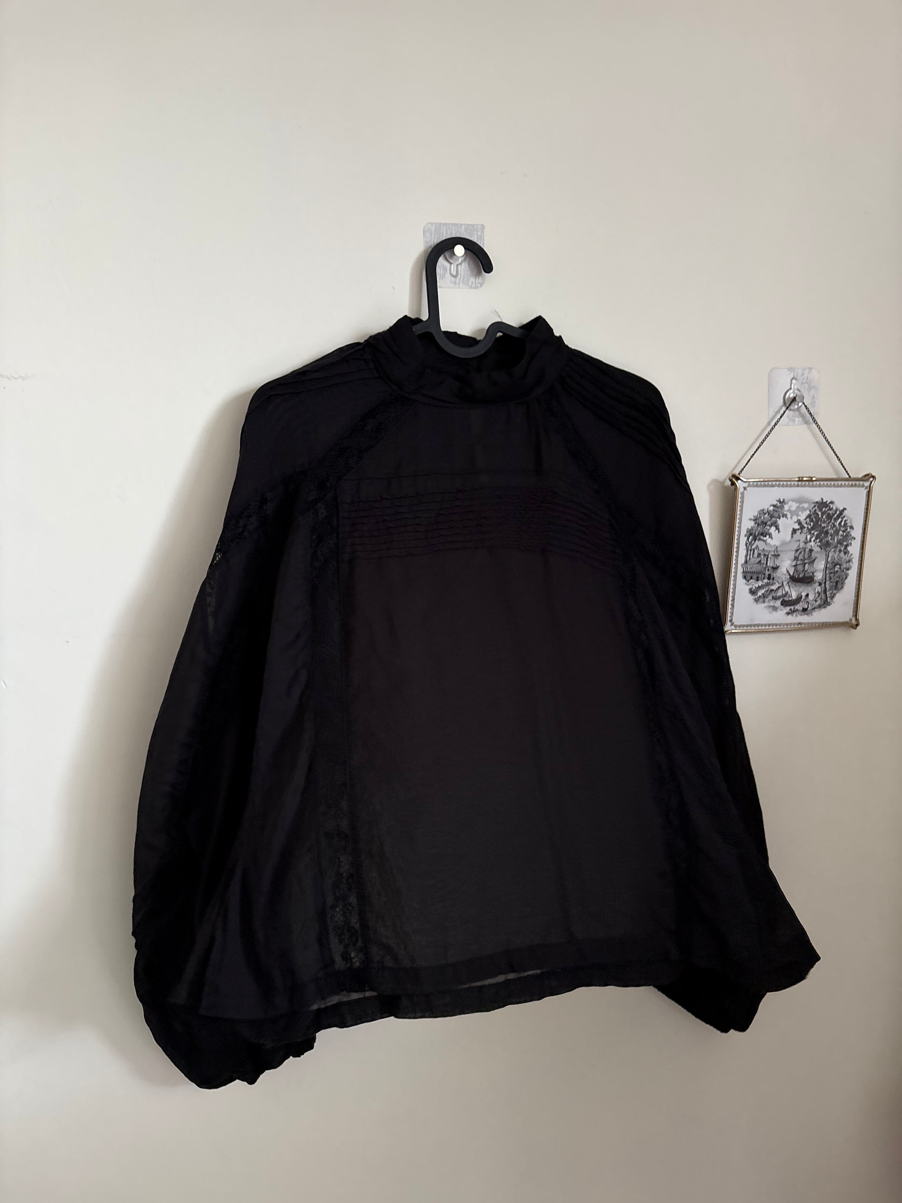 Topshop lace trim ruched side blouse in black UK 6