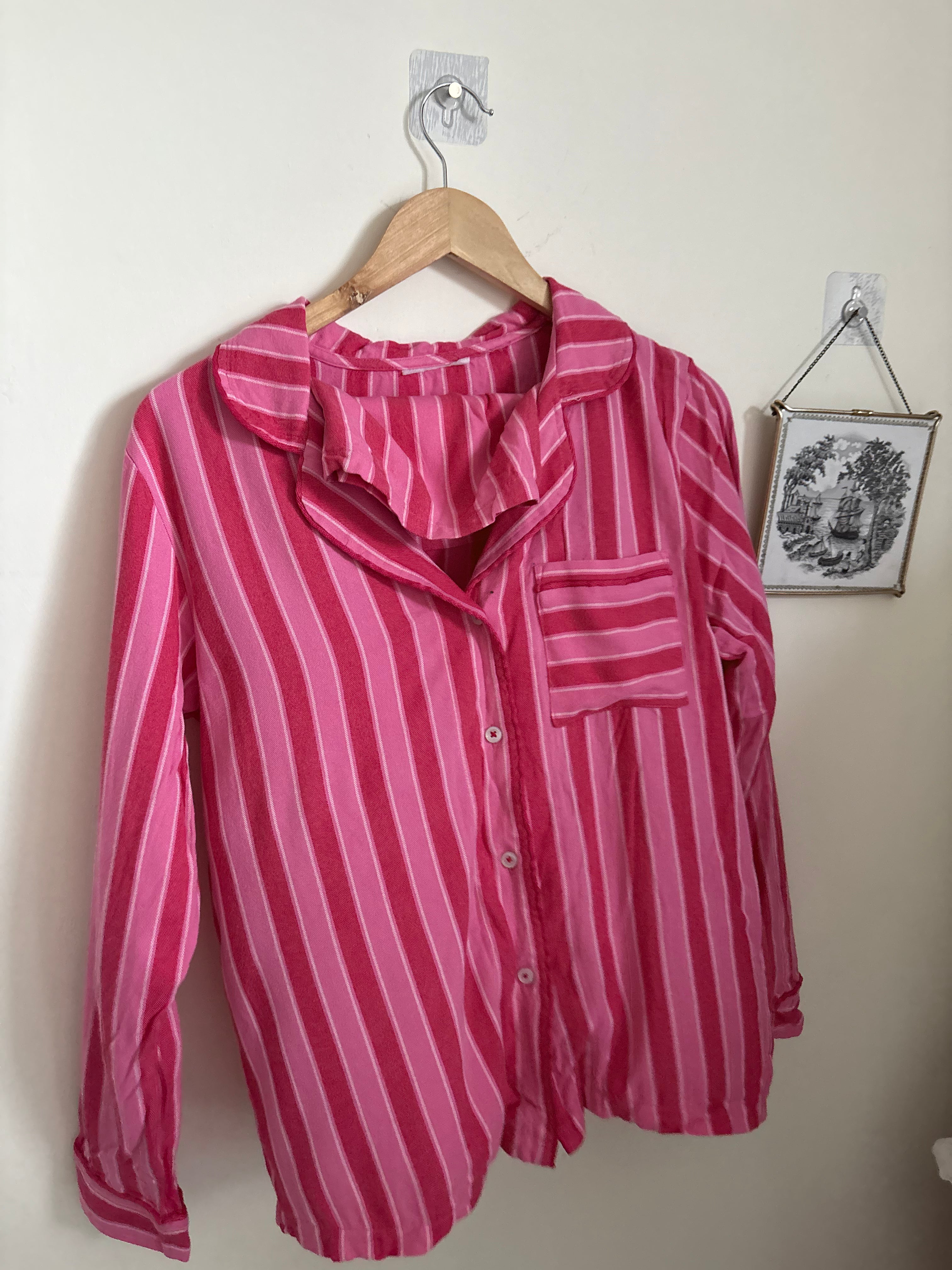 STRIPE AND STARE Soft Brushed Woven Pyjama Top AND SHORTS SET CANDY XS/S