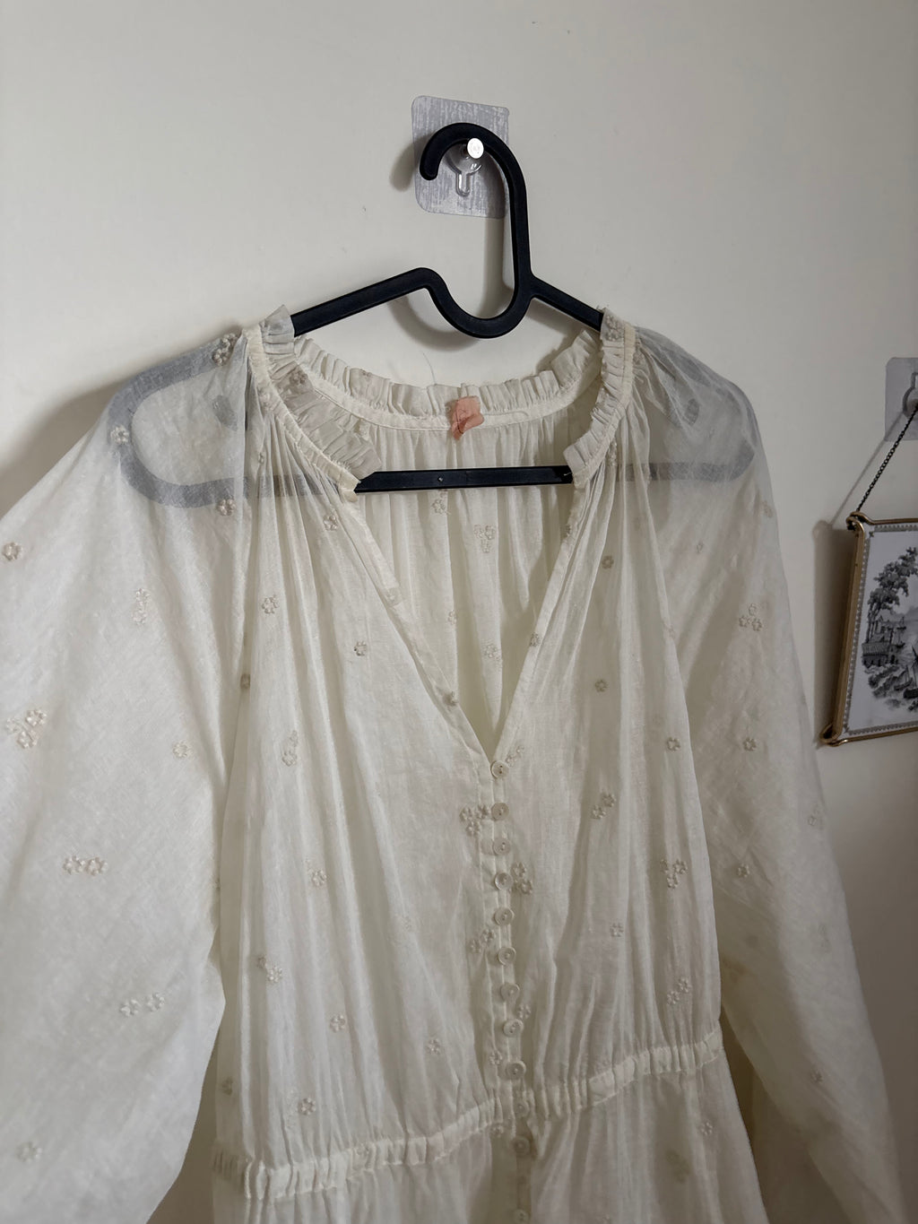 OFF WHITE FLORAL EMBROIDERED DRESS XL