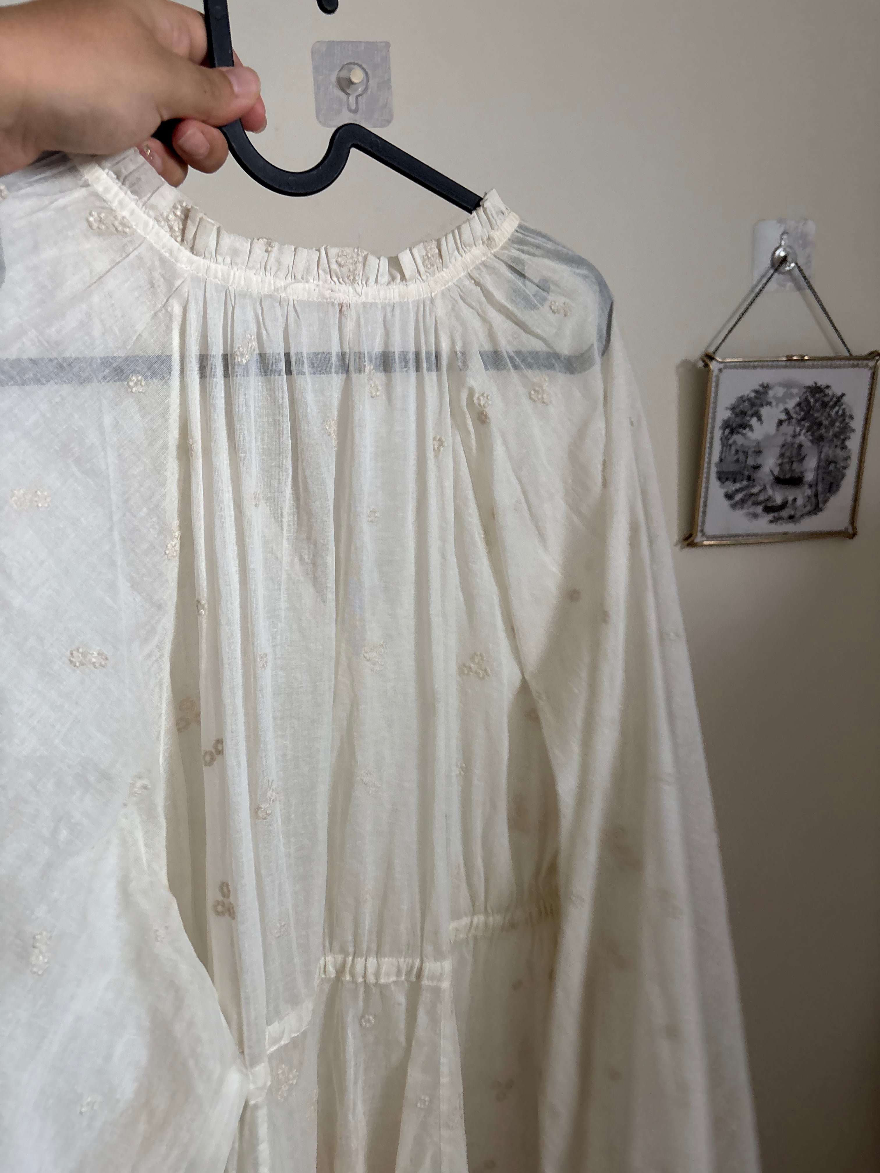 OFF WHITE FLORAL EMBROIDERED DRESS XL