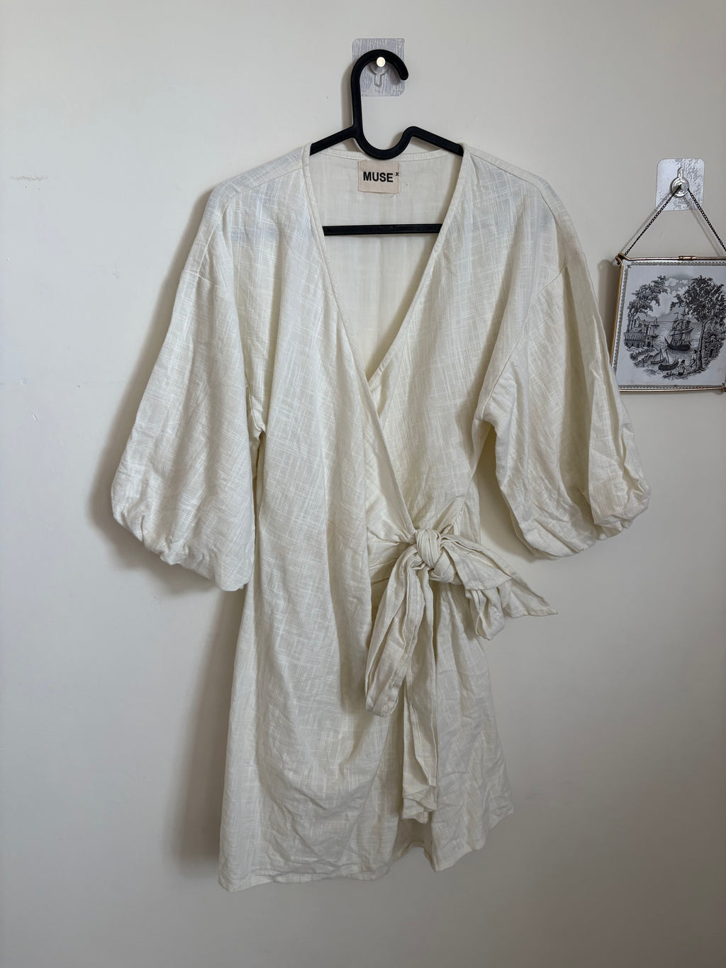MUSE LINEN WRAP DRESS M