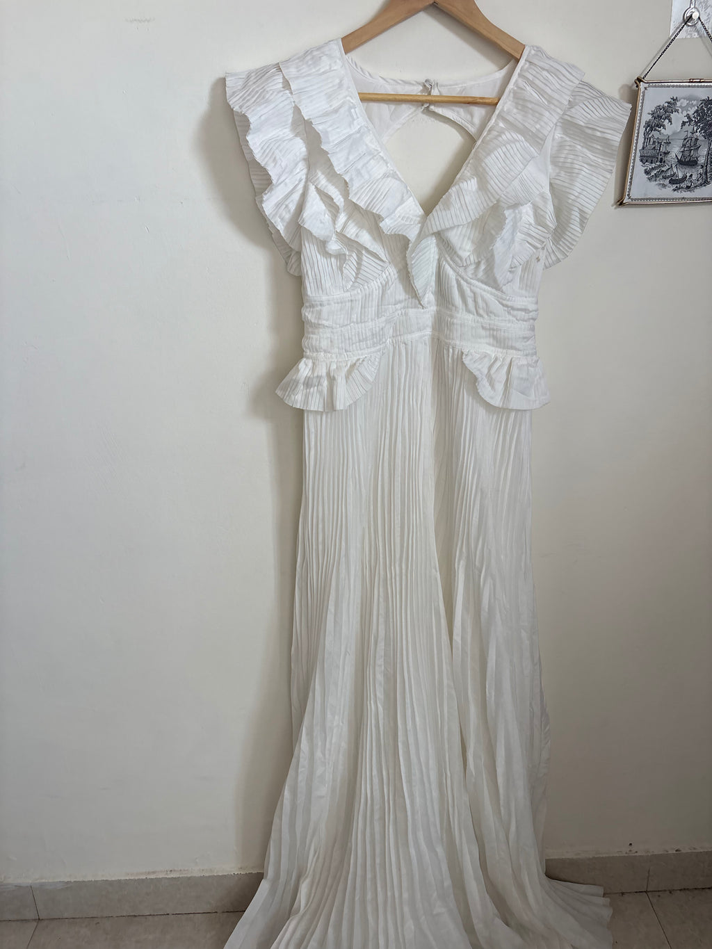 KAREN mILLEN PLEATED DRESS WHITE UK 12