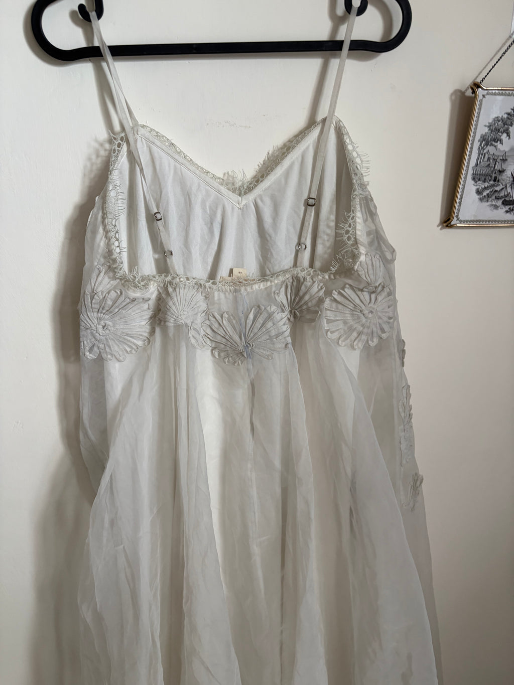 Let Me Be Sleeveless Appliqué Midi Dress XS