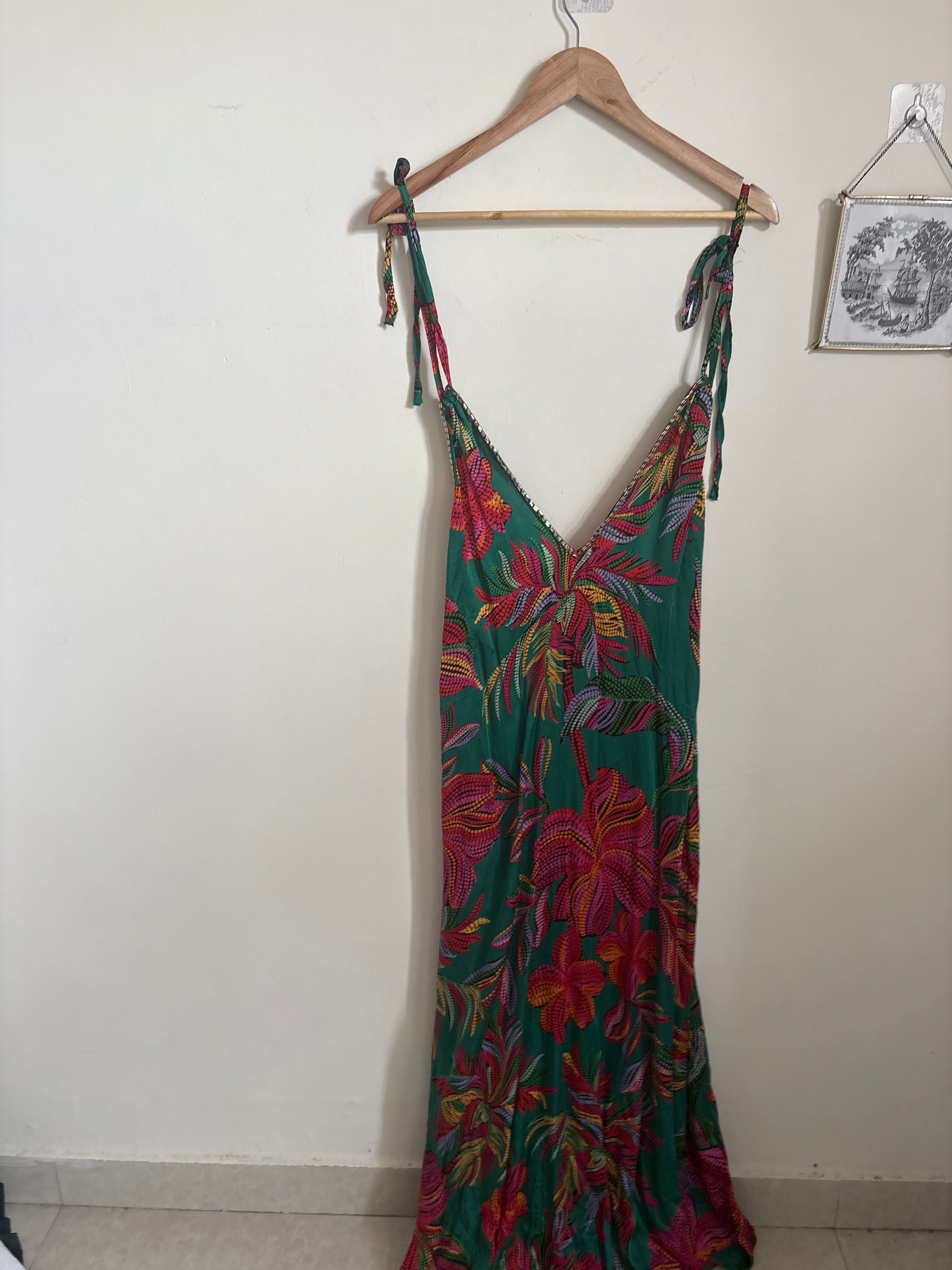 SUNDRESS NATASHA DRESS SYMI (3 VARIANTS)