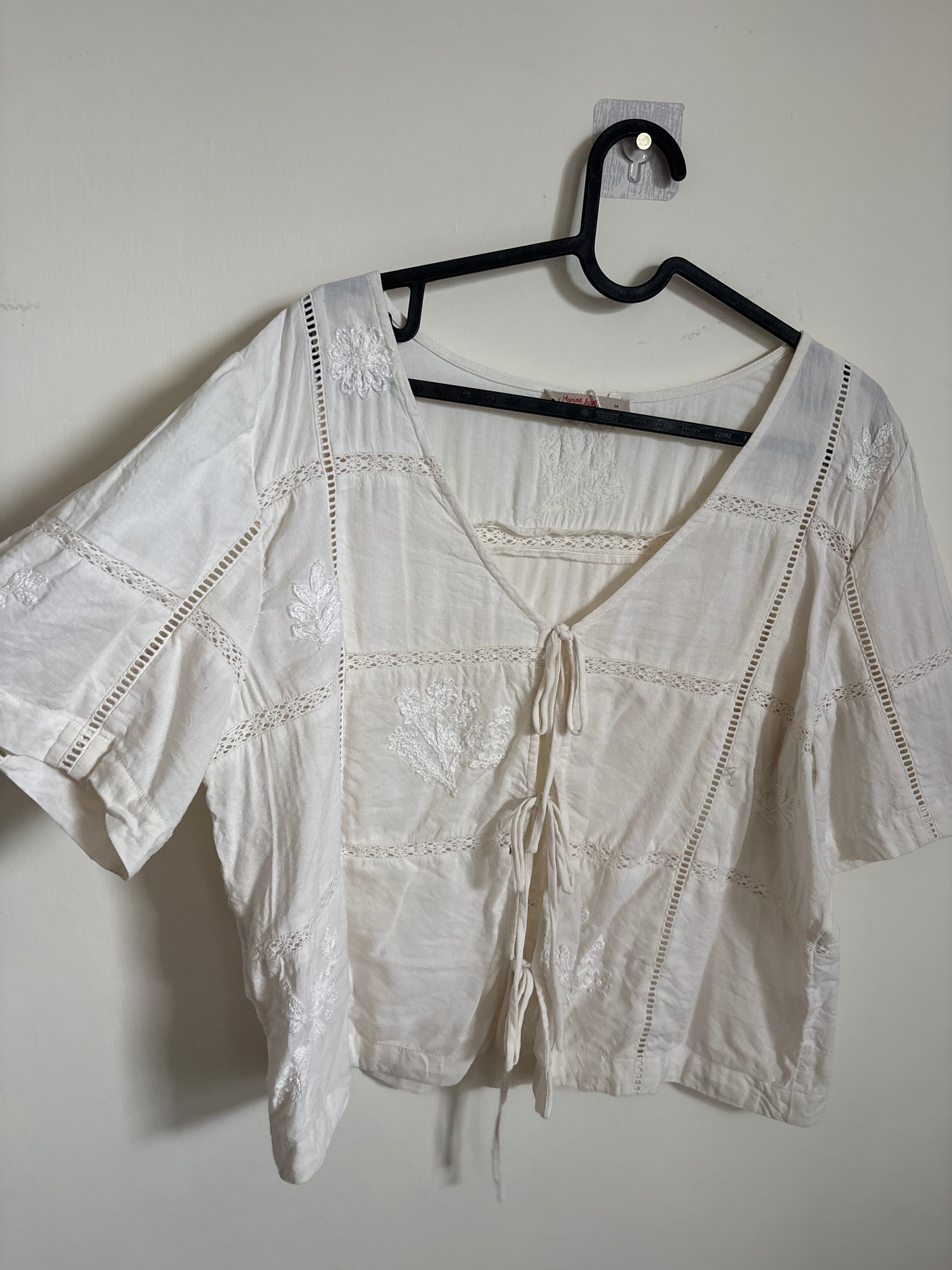 Marella Embroidered Detail Tie Front Top Marine Layer M