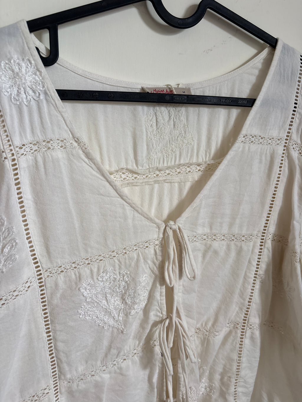 Marella Embroidered Detail Tie Front Top Marine Layer M