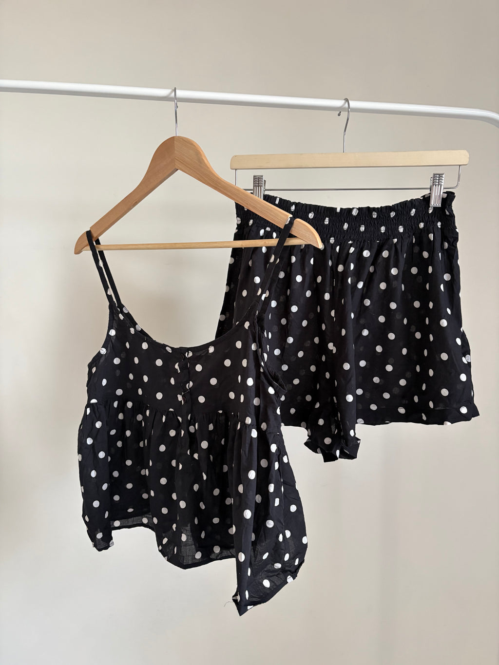 The Great. Sleep Top and shorts Black