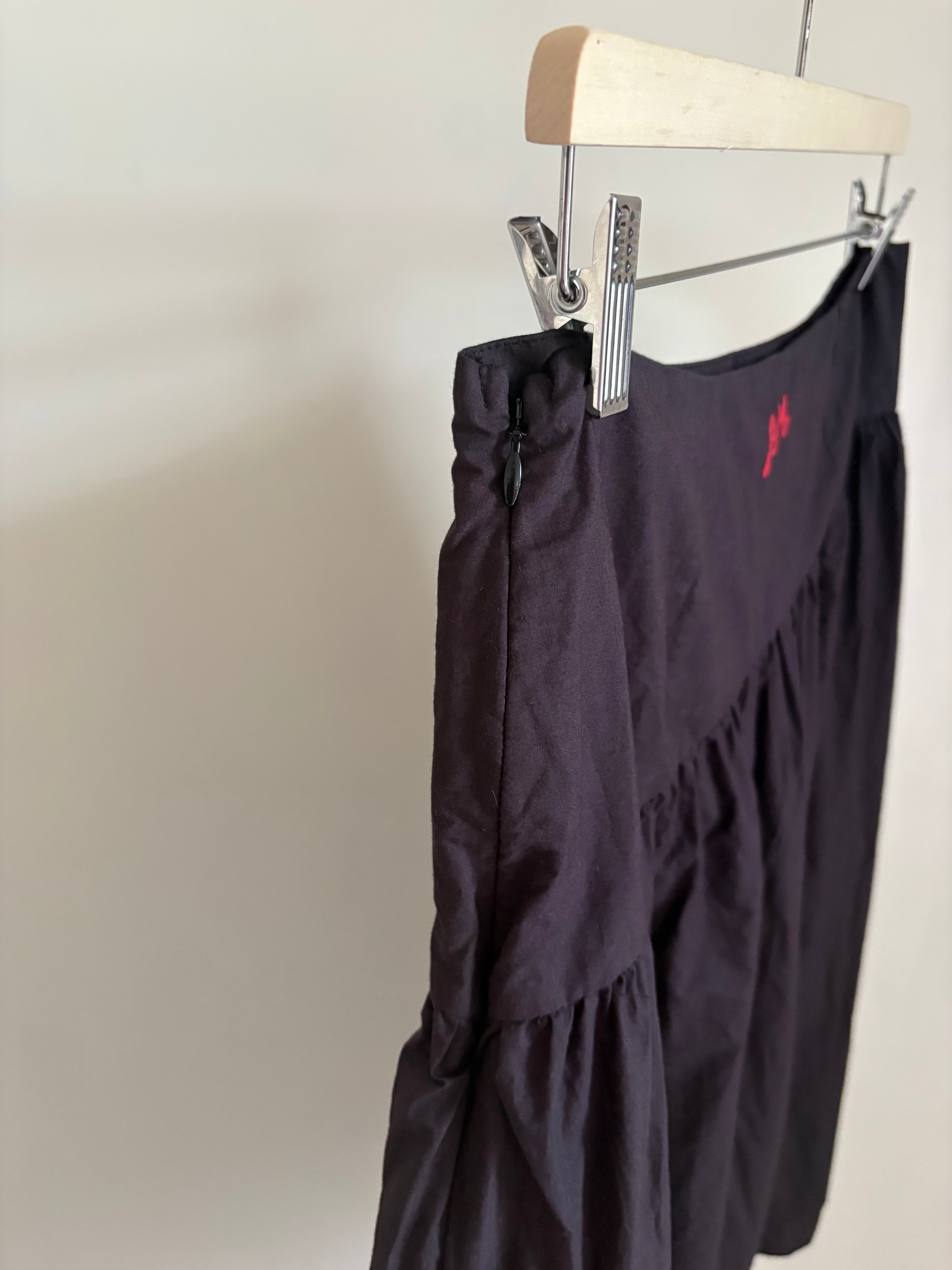 DM Asymmetrical skirt Uk 10