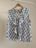 Cotton sleeveless ruffle collar top L