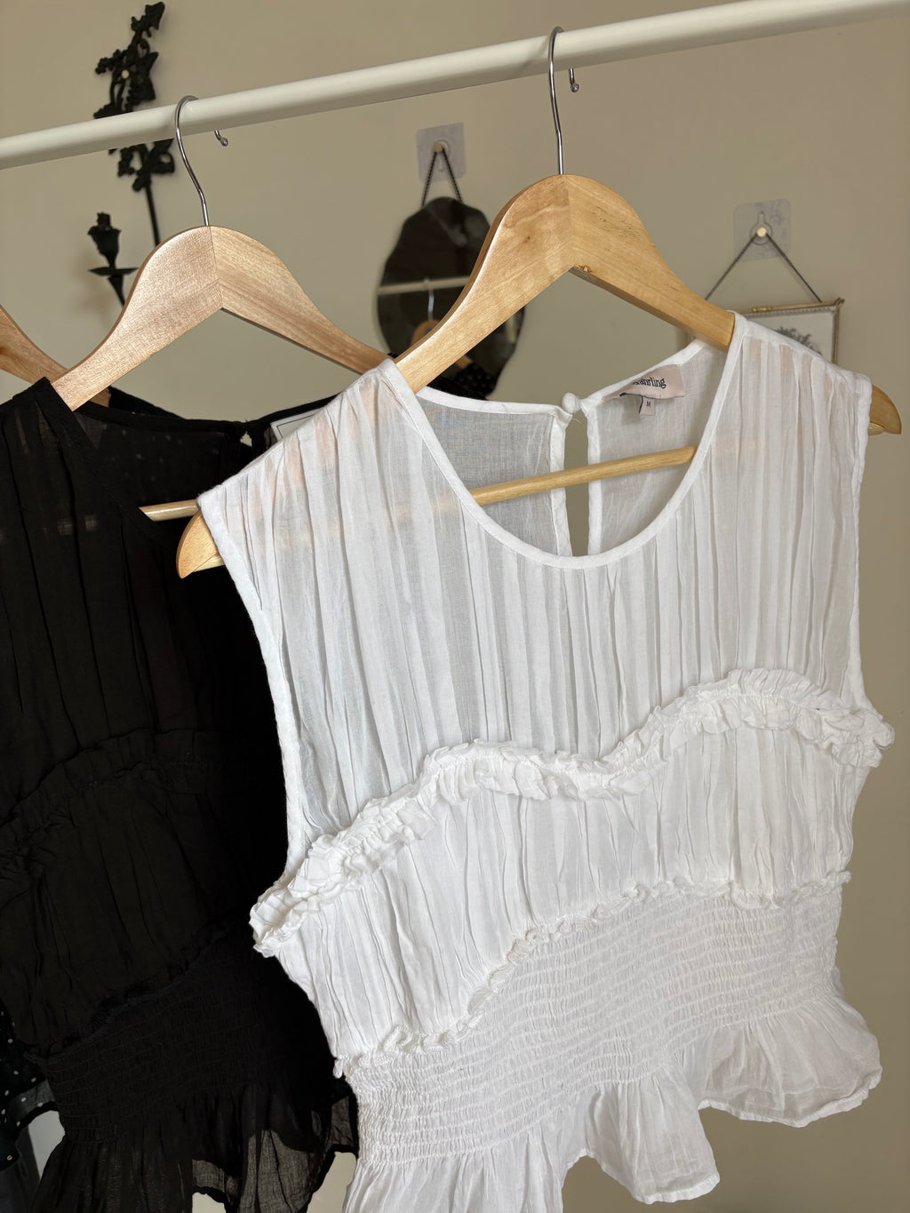 NEO NOIR TOP TIRIL