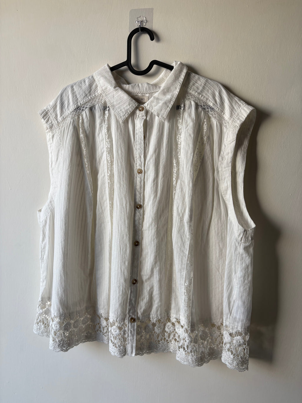 Pilcro Boxy Lace Buttondown Shirt XL