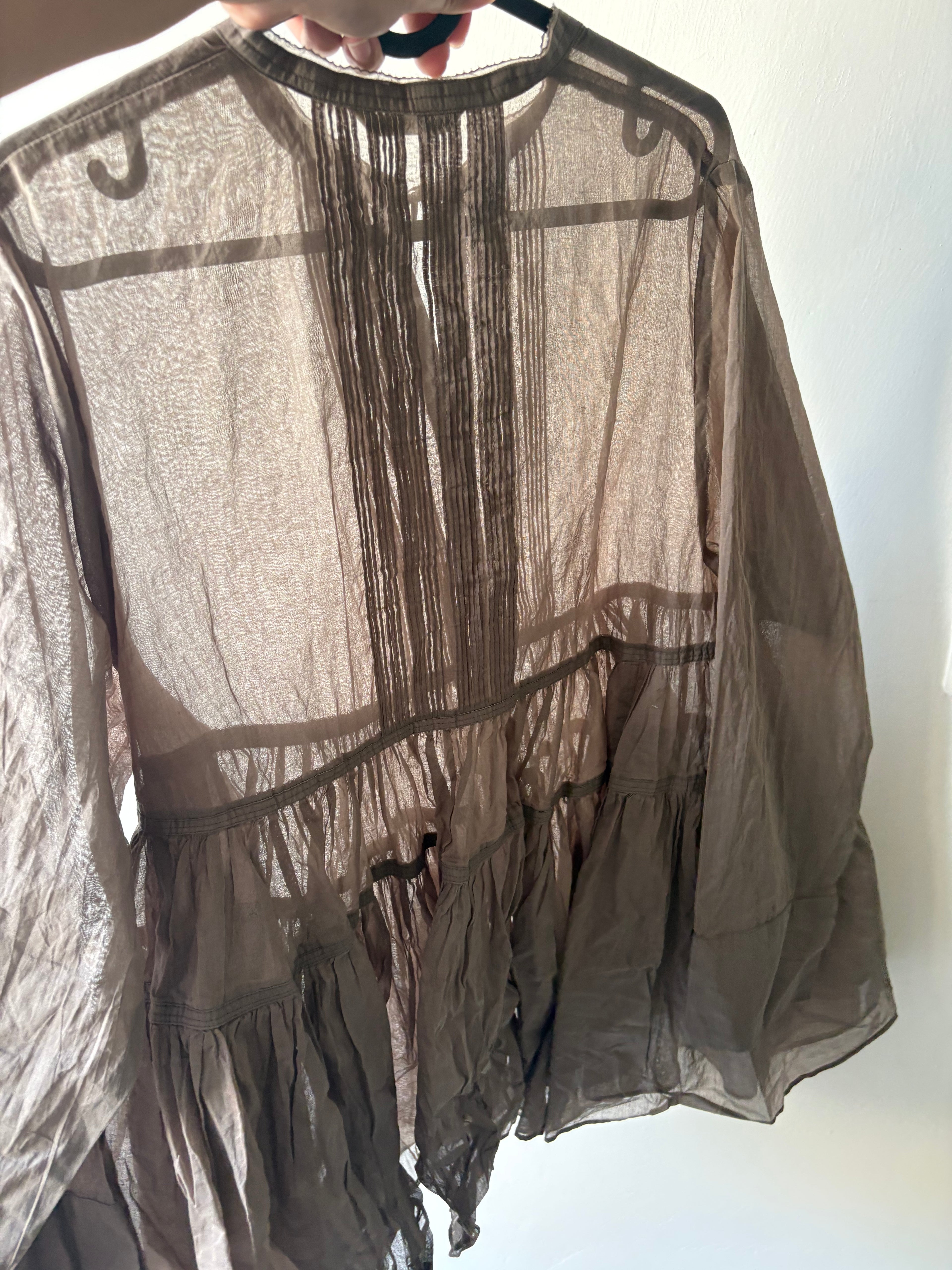 CURENSOLOGY TIERED BLOUSE FS
